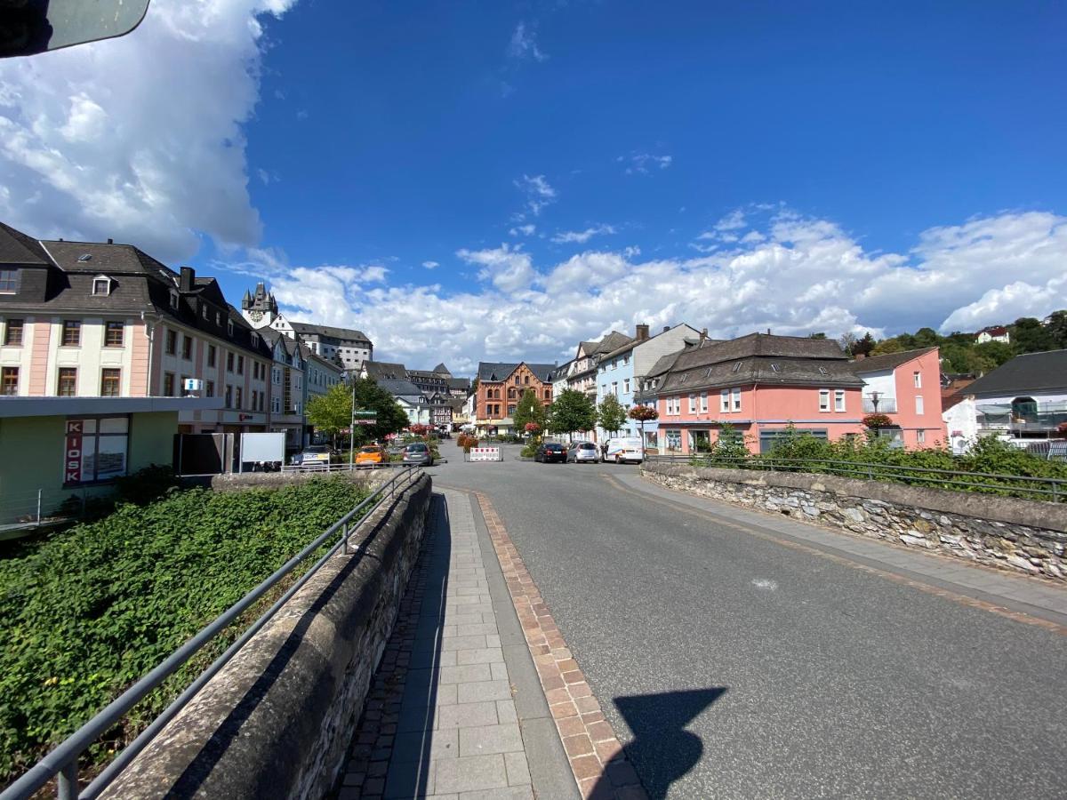 Ferienwohnungen an der Lahn Diez Exterior foto